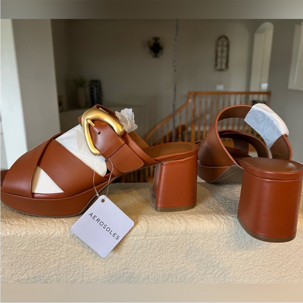 Aerosoles Brown Women's Leather Sandals, NWT, size 9.5 - Picture 4 of 5